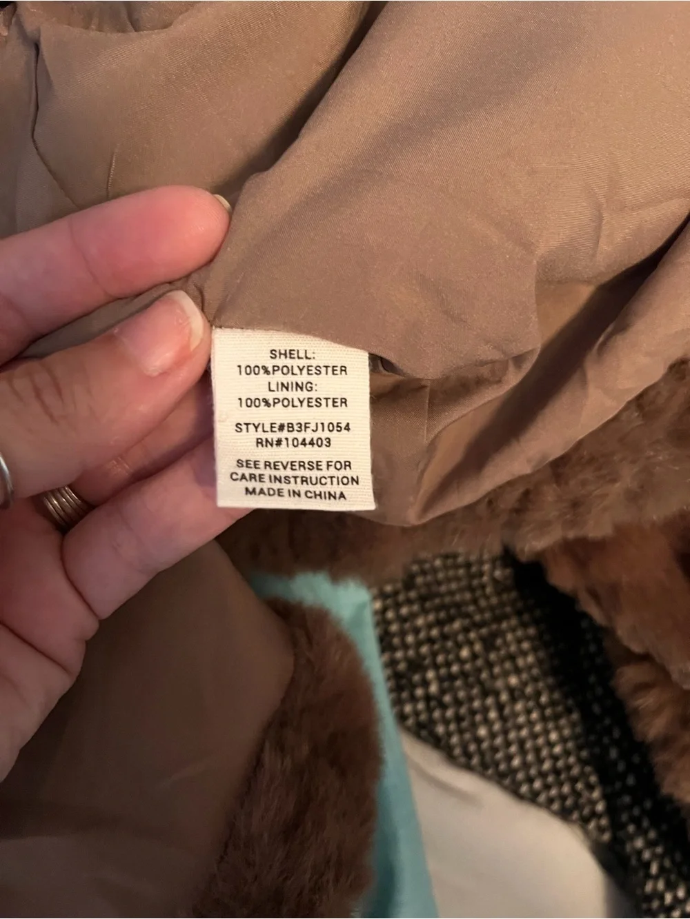Blu Pepper Taupe Plush Faux Fur Teddy Jacket. Size medium, new with tags.